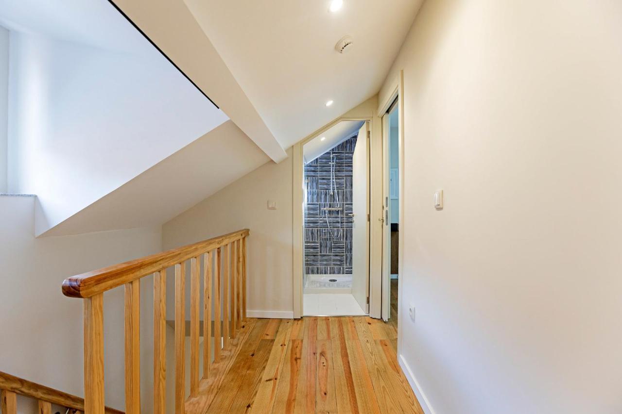 Brand New 4Br W/ 200Yrs Of History In Central Porto By Lovelystay Екстер'єр фото